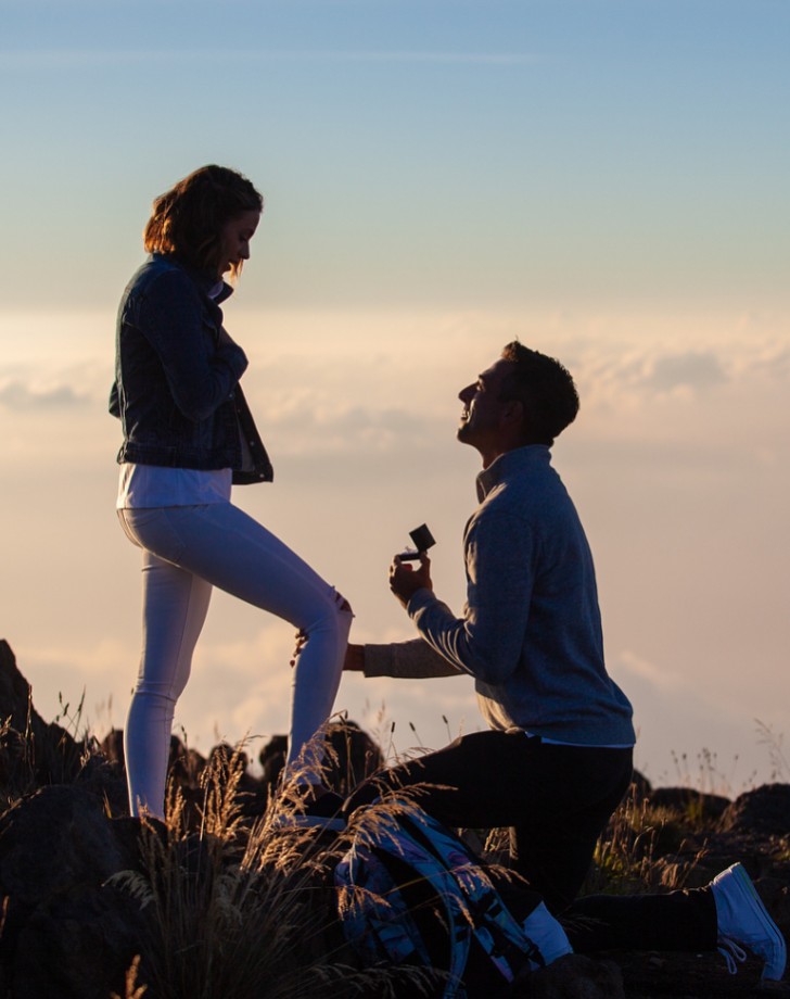 Dante popping the question to his girlfriend Cheryl. 